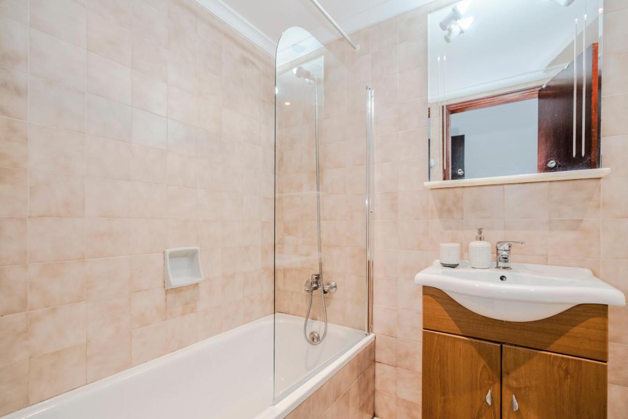 Lovely 1Bed Flat Short Walk To The Marina Vilamoura 奎特里拉 外观 照片